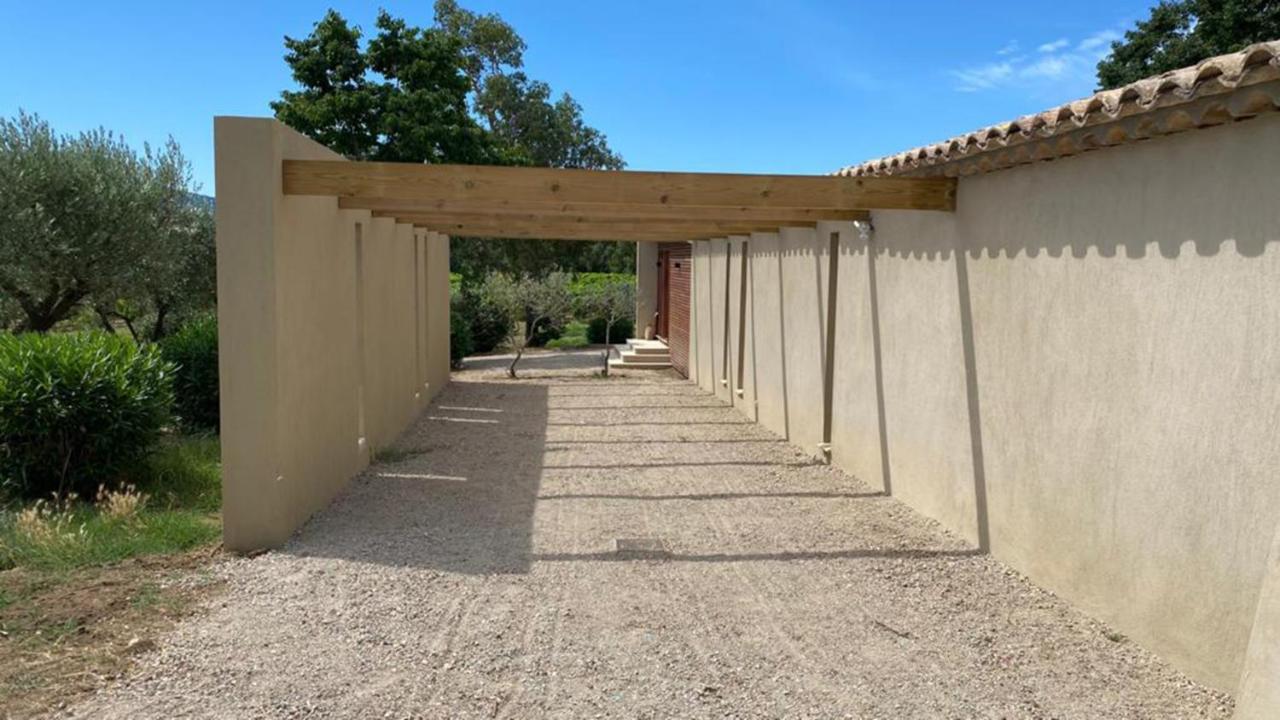 Magnifique Villa Avec Piscine Au Coeur Des Vignes Cogolin Buitenkant foto