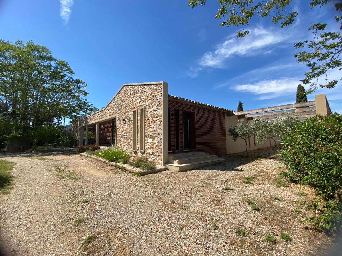 Magnifique Villa Avec Piscine Au Coeur Des Vignes Cogolin Buitenkant foto
