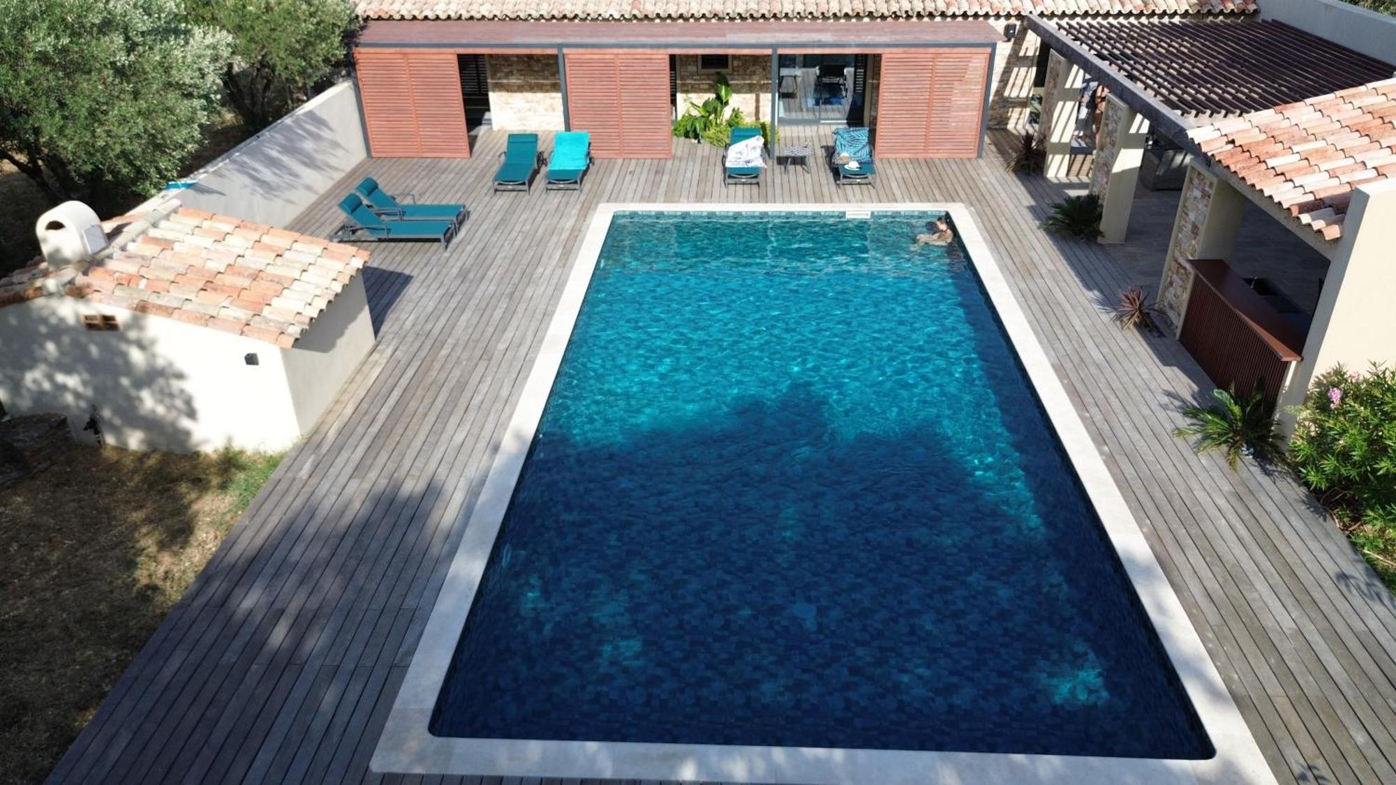 Magnifique Villa Avec Piscine Au Coeur Des Vignes Cogolin Buitenkant foto