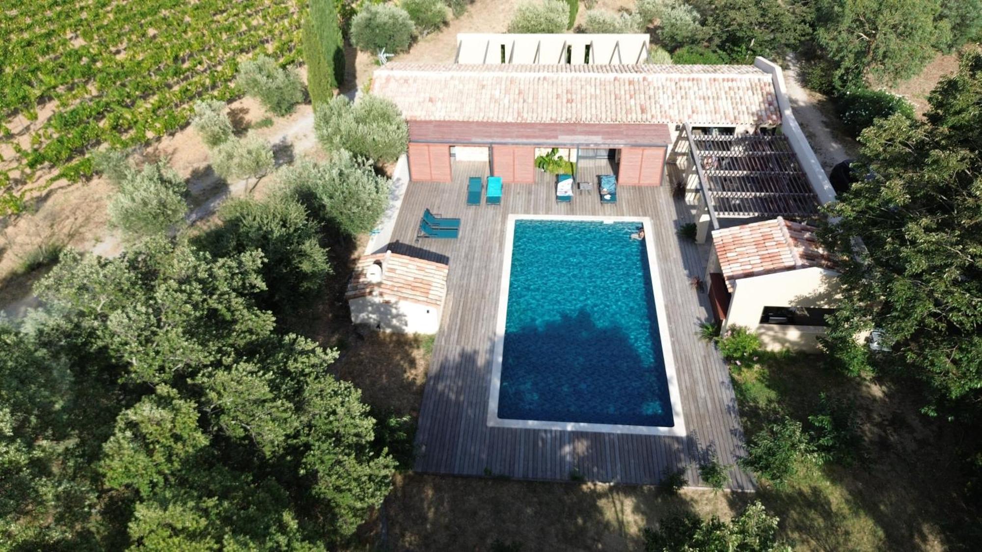 Magnifique Villa Avec Piscine Au Coeur Des Vignes Cogolin Buitenkant foto